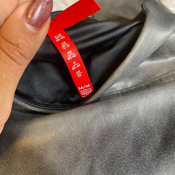 Spanx Faux Leather Leggings Olive - Picture 4 of 5